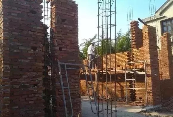 一款美觀經(jīng)濟(jì)又實(shí)惠的一層帶閣樓農(nóng)村自建別墅